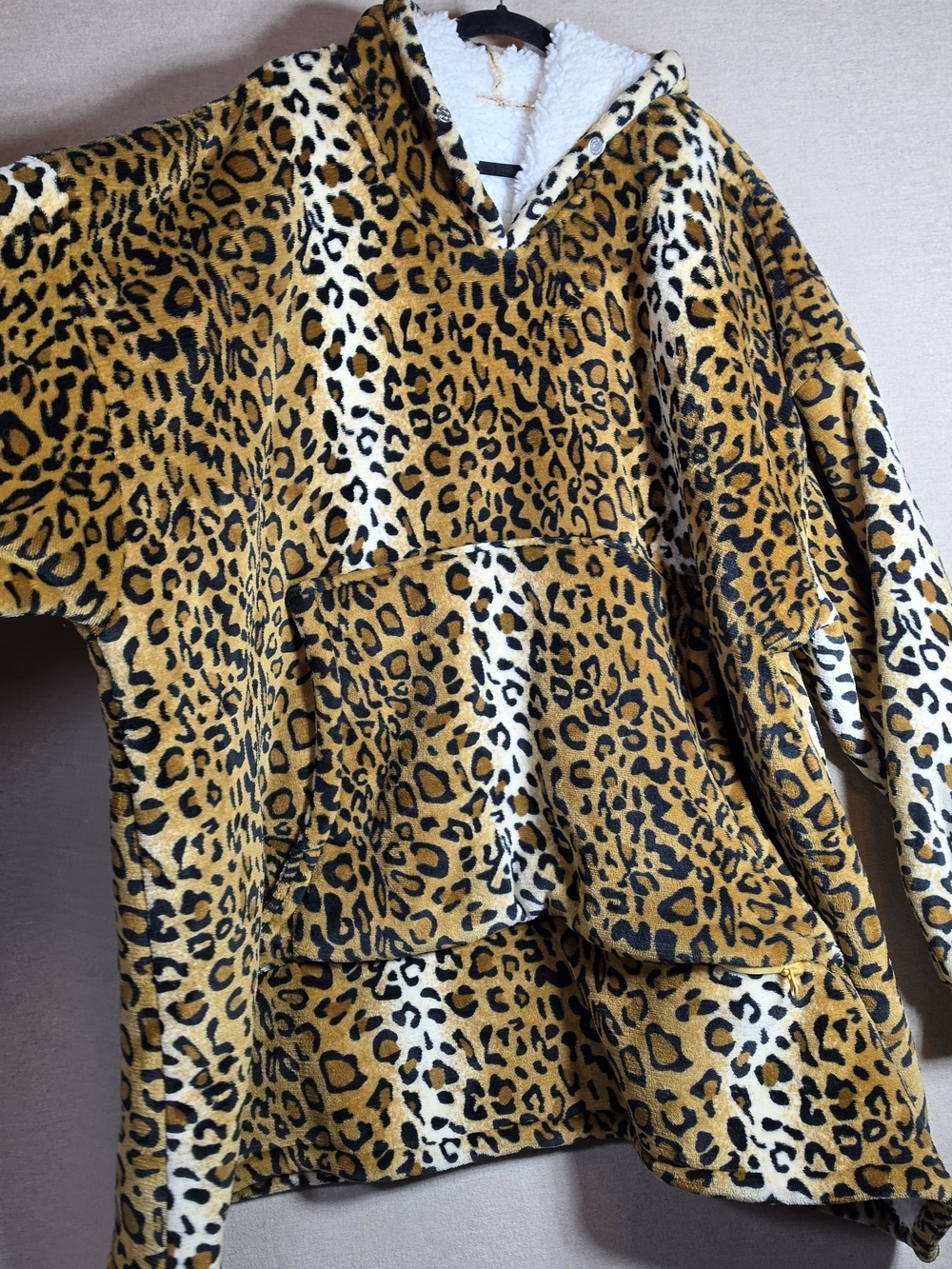 Catalonia Oversized Wearable Blanket Hoodie Leopard Print Fleece Pullover